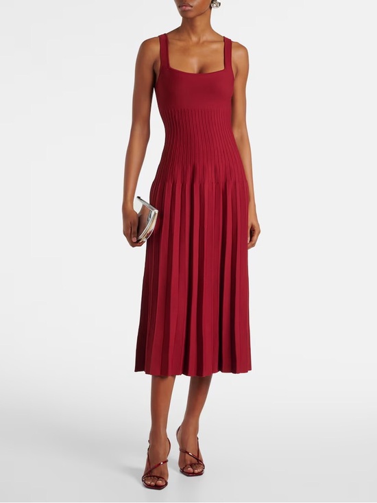 STAUD Dresses & Skirts - STAUD Ellison NWT Pleated Midi Dress in Burgundy